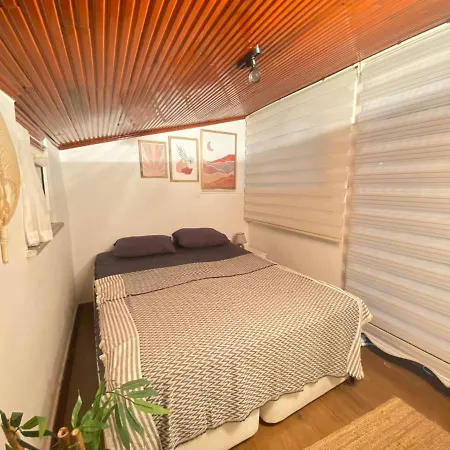 Daire Stylish 2 Bedrooms 1 Lounge Flat In Kadikoey İstanbul