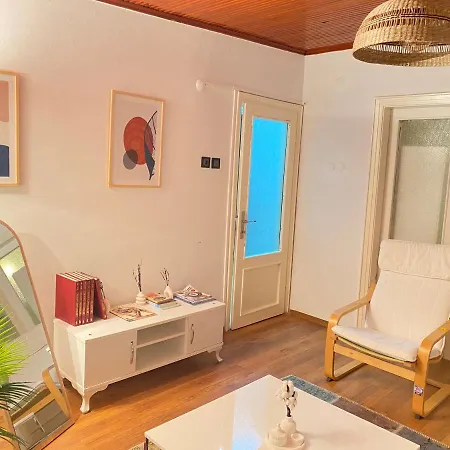 アパート Stylish 2 Bedrooms 1 Lounge Flat In Kadikoey