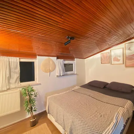 Stylish 2 Bedrooms 1 Lounge Flat In Kadikoey اسطنبول